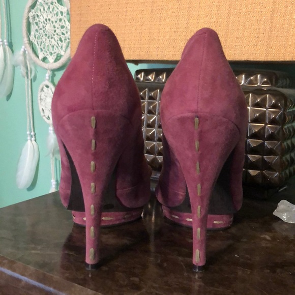 Pink Suede Peep toe heels - Picture 2 of 2
